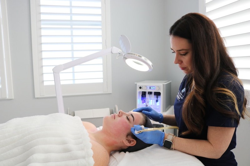 IMG_8322 (1)-min (1)